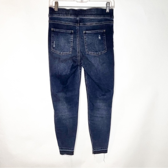 Spanx | Distressed Ankle Skinny Jeans, Medium Wash - Picture 6 of 8